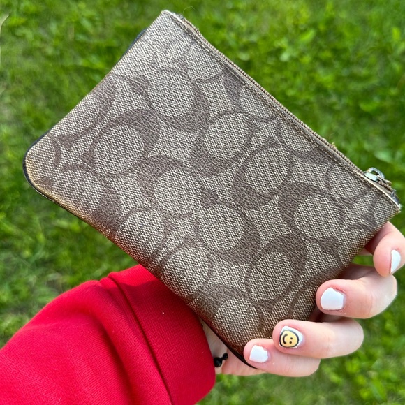 NWT Coach Women's Mini Skinny ID Case & Pre-Loved Monogram Zip Mini Clutch Set - Picture 4 of 10